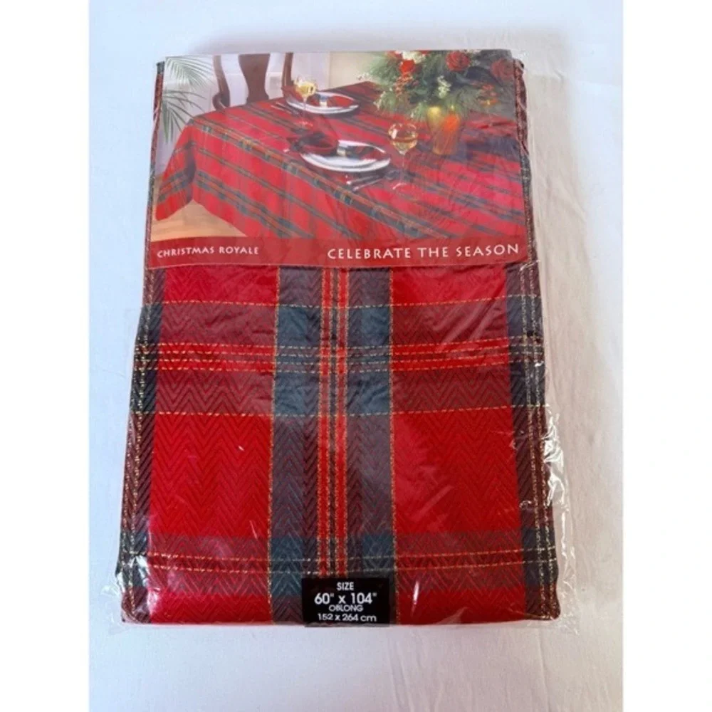 Christmas Royale Red Green Gold Plaid Oblong Tablecloth 60x104 Holiday Red 85-18